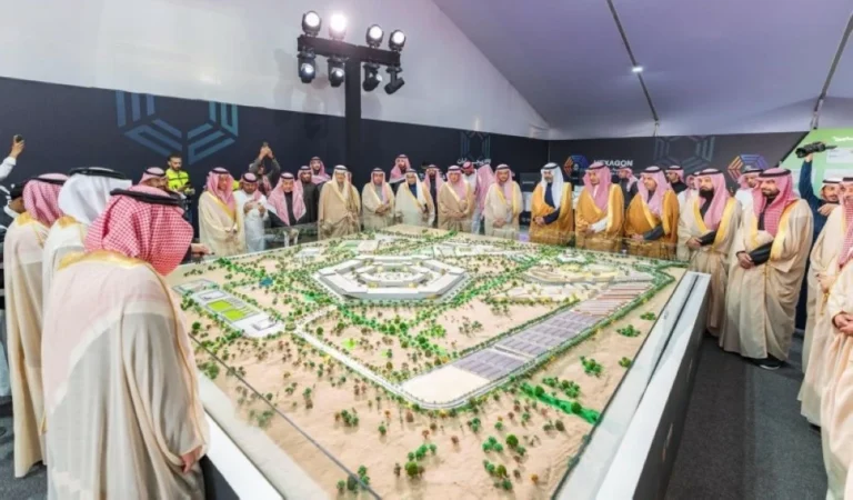 ناء مركز البيانات الحكومي العملاق “هيكساجون Hexagon” في مدينة الرياض